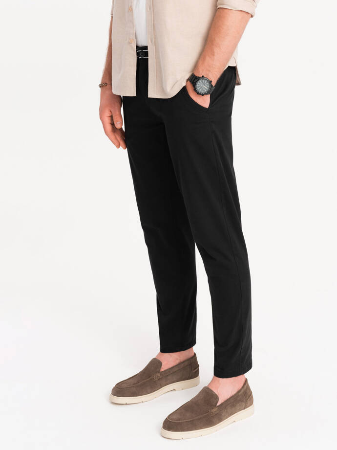 Pánske chino nohavice s ozdobným pásom - čierne V1 OM-PACP-0118